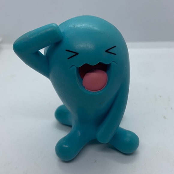 Pokemon Other - Pokémon Wobbuffet Action Figure 2.5” Nintendo battle!!